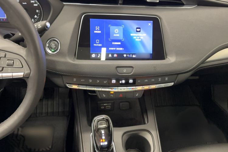 Used Cadillac XT4 2020 28T Two-Wheel-Drive Leading Version Audio And AC Panel