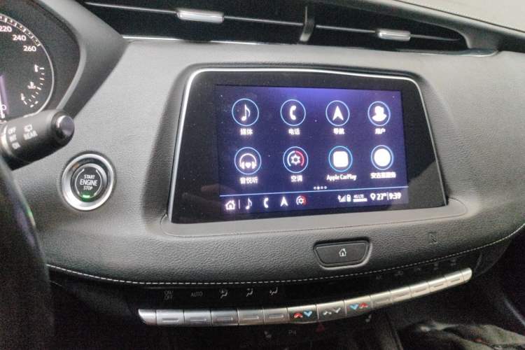 Used Cadillac XT4 2020 28T Two-Wheel-Drive Leading Version Audio And AC Panel
