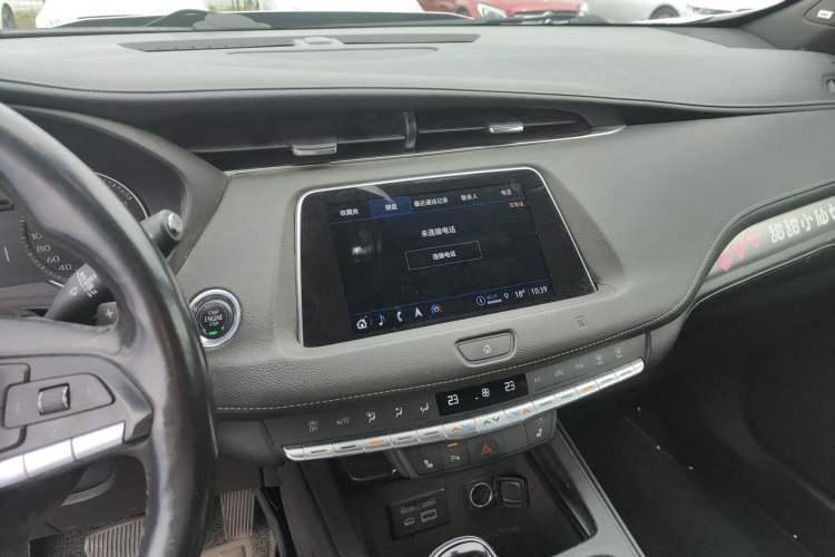 Used Cadillac XT4 2020 28T Two-Wheel-Drive Leading Version Audio And AC Panel