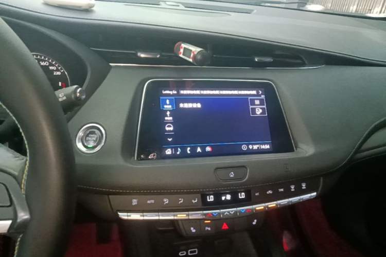 Used Cadillac XT4 2020 Revised Version 28T Two-Wheel Drive Leading Edition Audio And AC Panel