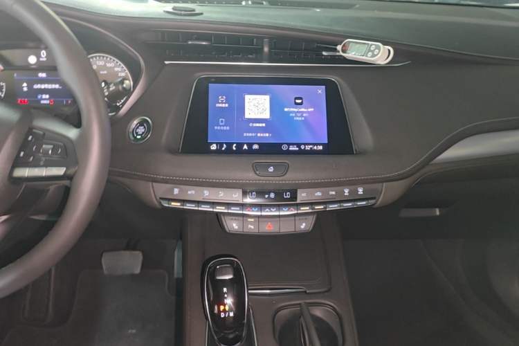 Used Cadillac XT4 2020 Revised Version 28T Two-Wheel Drive Leading Edition Audio And AC Panel