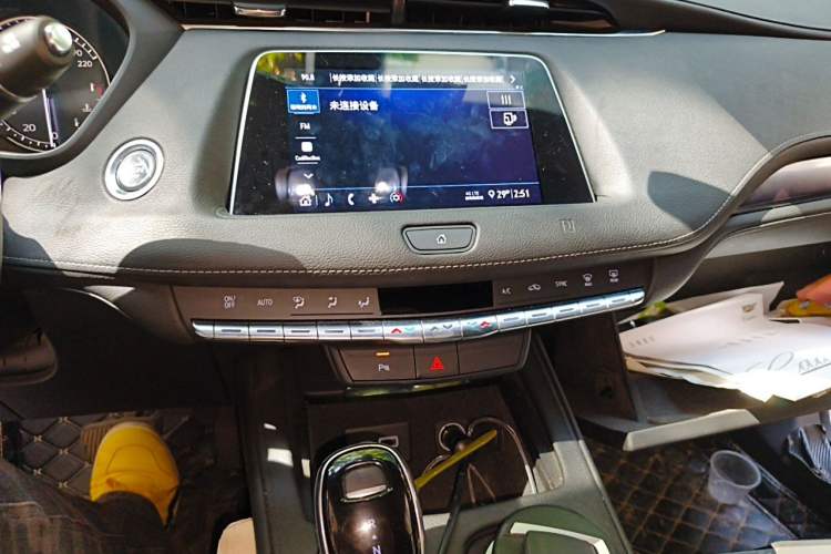 Used Cadillac XT4 2020 28T Two-Wheel Drive Tech Version Audio And AC Panel