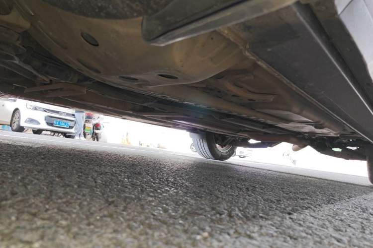 Used Cadillac XT4 2020 Revised Version 28T Two-Wheel Drive Tech Edition Chassis Front Left