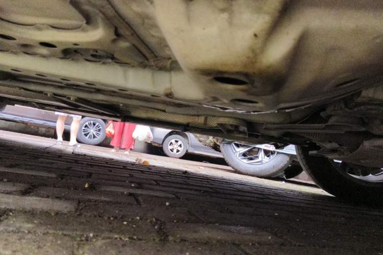 Used Cadillac XT4 2020 28T Two-Wheel-Drive Luxury Version Chassis Front Right