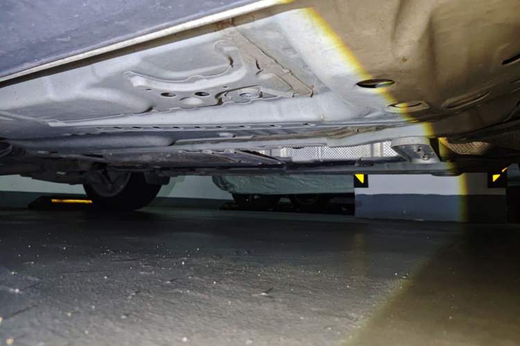 Used Cadillac XT4 2020 Revised Version 28T Two-Wheel Drive Leading Edition Chassis Front Right