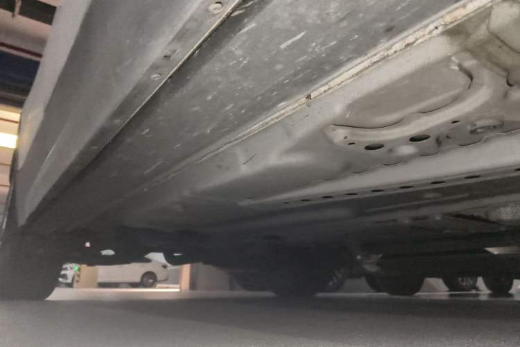 Used Cadillac XT4 2020 Revised Version 28T Two-Wheel Drive Leading Edition Chassis Front Right