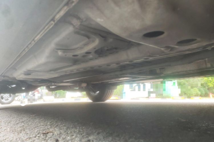 Used Cadillac XT4 2020 28T Two-Wheel-Drive Leading Version Chassis Front Right