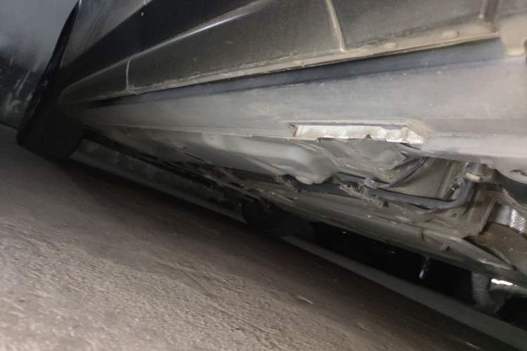 Used Cadillac XT4 2020 Revised Version 28T Two-Wheel Drive Leading Edition Chassis Rear Left