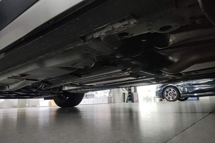 Used Cadillac XT4 2020 28T Two-Wheel-Drive Leading Version Chassis Rear Left