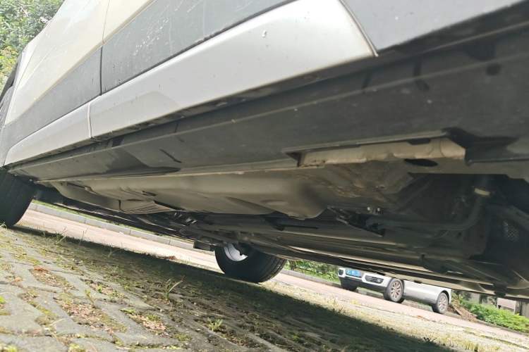 Used Cadillac XT4 2020 Revised Version 28T Two-Wheel Drive Leading Edition Chassis Rear Left