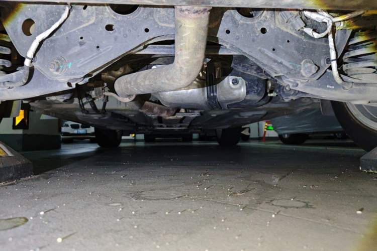 Used Cadillac XT4 2020 Revised Version 28T Two-Wheel Drive Leading Edition Chassis Rear