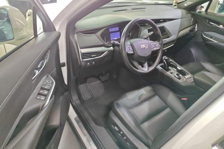 Used Cadillac XT4 2020 28T Two-Wheel-Drive Leading Version Driver Seat