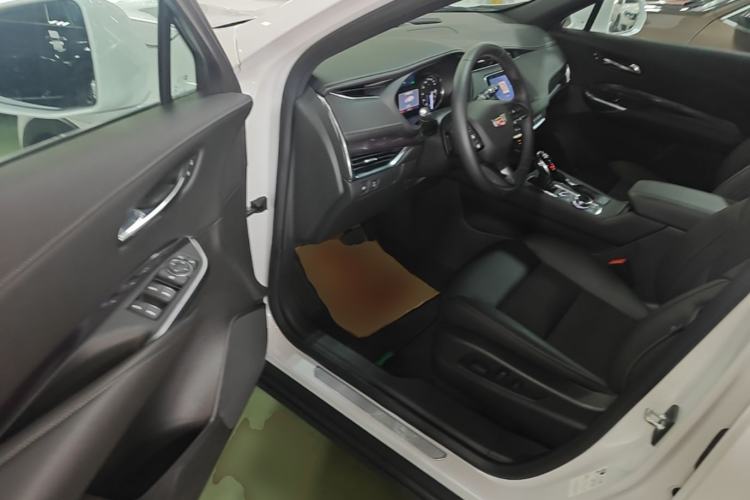 Used Cadillac XT4 2020 Revised Version 28T Two-Wheel Drive Tech Edition Driver Seat
