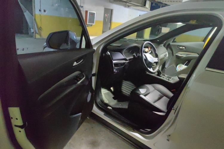 Used Cadillac XT4 2020 Revised Version 28T Two-Wheel Drive Leading Edition Driver Seat
