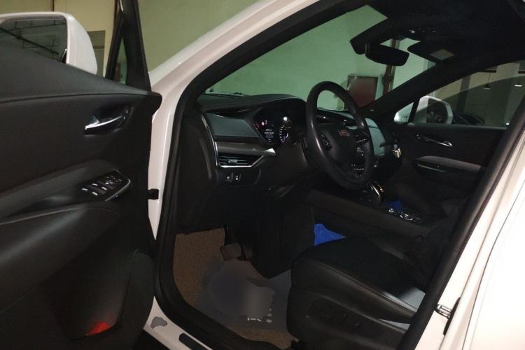 Used Cadillac XT4 2020 28T Two-Wheel-Drive Leading Version Driver Seat