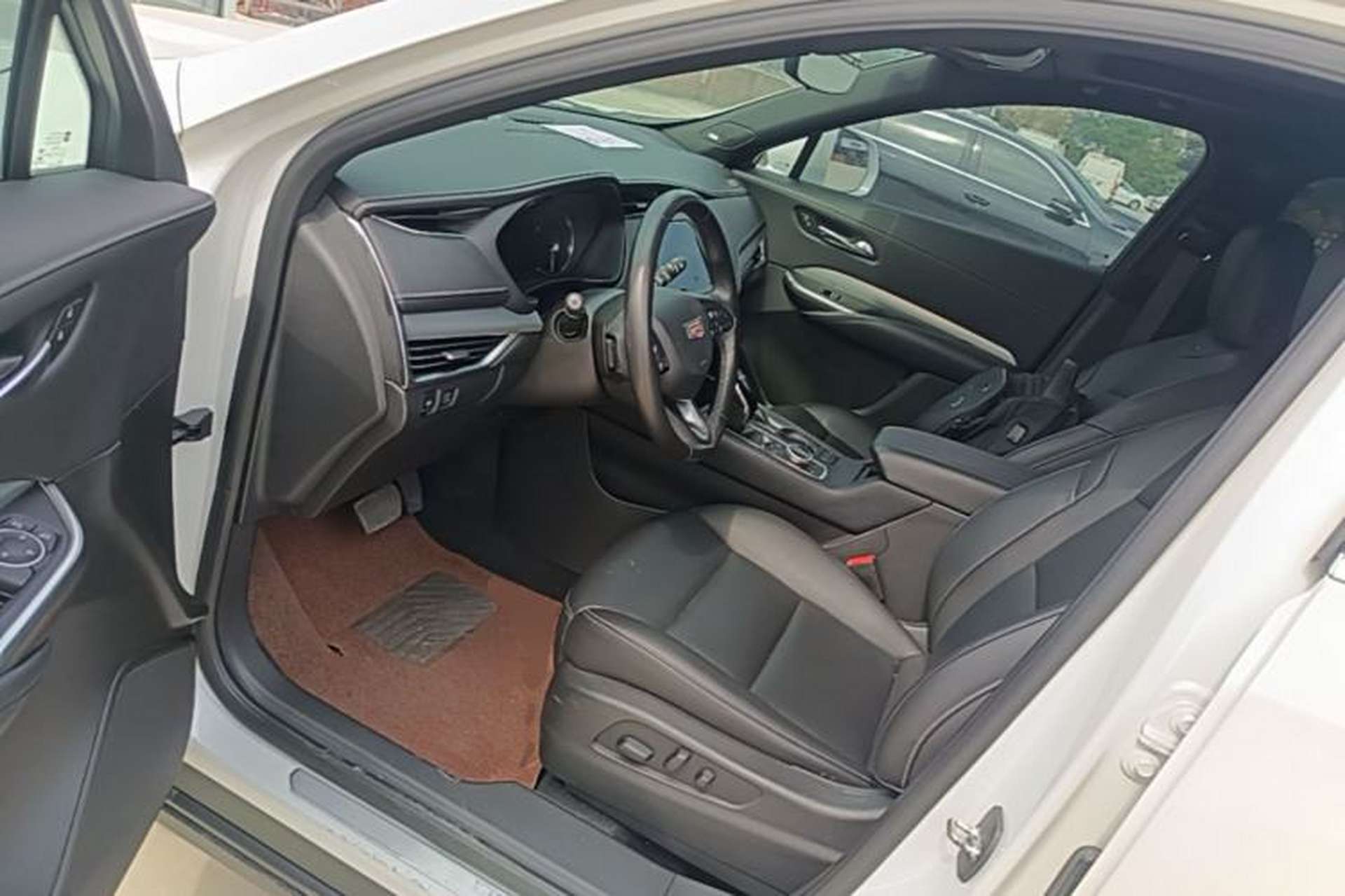 Used Cadillac XT4 2020 28T Two-Wheel-Drive Leading Version Driver Seat
