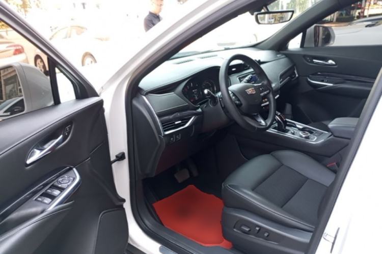 Used Cadillac XT4 2020 Revised Version 28T Two-Wheel Drive Tech Edition Driver Seat