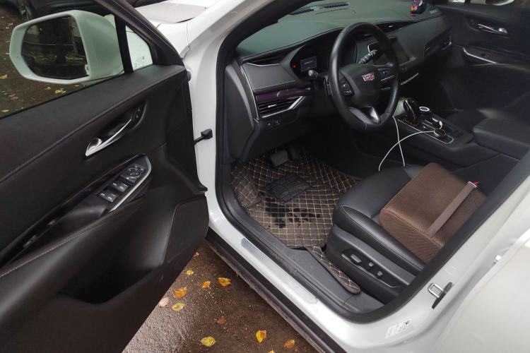 Used Cadillac XT4 2020 28T Two-Wheel Drive Tech Version Driver Seat
