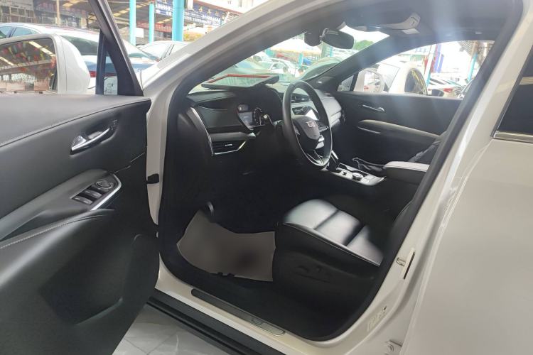 Used Cadillac XT4 2020 Revised Version 28T Two-Wheel Drive Leading Edition Driver Seat