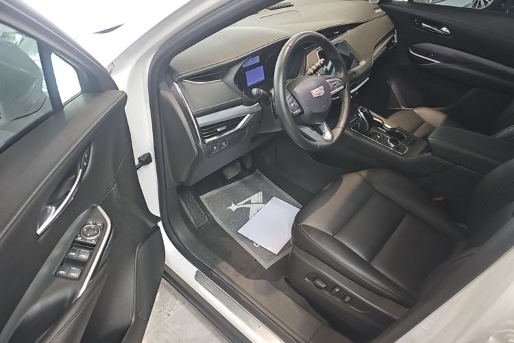 Used Cadillac XT4 2020 Revised Version 28T Two-Wheel Drive Leading Edition Driver Seat