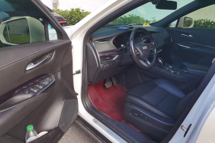 Used Cadillac XT4 2020 Revised Version 28T Two-Wheel Drive Tech Edition Driver Seat