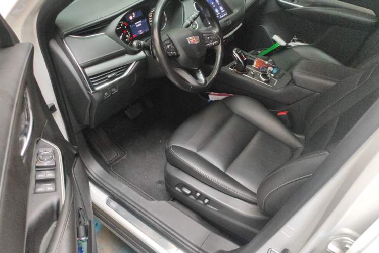 Used Cadillac XT4 2020 28T Two-Wheel-Drive Leading Version Driver Seat
