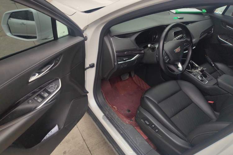 Used Cadillac XT4 2020 Revised Version 28T Two-Wheel Drive Tech Edition Driver Seat