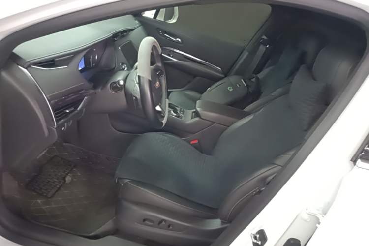 Used Cadillac XT4 2020 Revised Version 28T Two-Wheel Drive Tech Edition Driver Seat