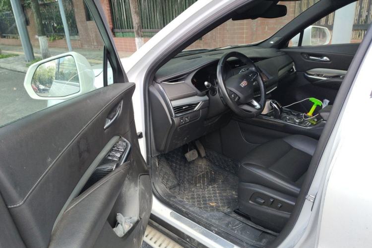 Used Cadillac XT4 2020 28T Two-Wheel-Drive Luxury Version Driver Seat