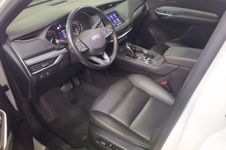 Used Cadillac XT4 2020 28T Two-Wheel-Drive Leading Version Driver Seat