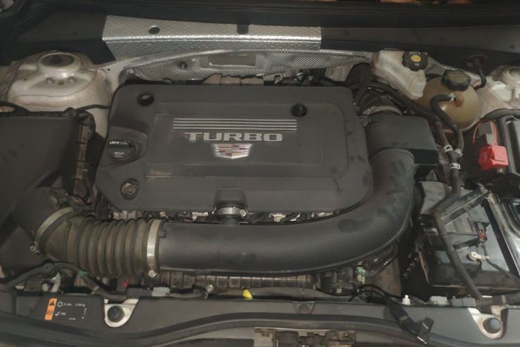 Used Cadillac XT4 2020 Revised Version 28T Two-Wheel Drive Leading Edition Engine Bay