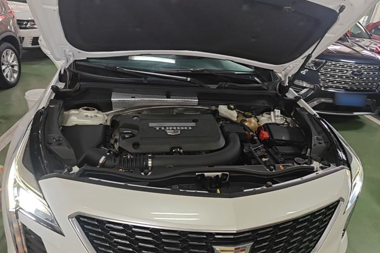 Used Cadillac XT4 2020 Revised Version 28T Two-Wheel Drive Tech Edition Engine Bay