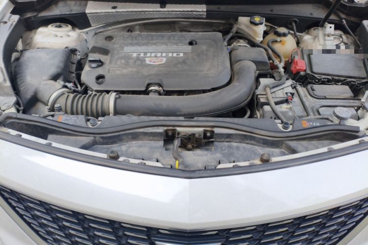 Used Cadillac XT4 2020 Revised Version 28T Two-Wheel Drive Tech Edition Engine Bay
