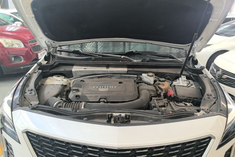 Used Cadillac XT4 2020 Revised Version 28T Two-Wheel Drive Leading Edition Engine Bay