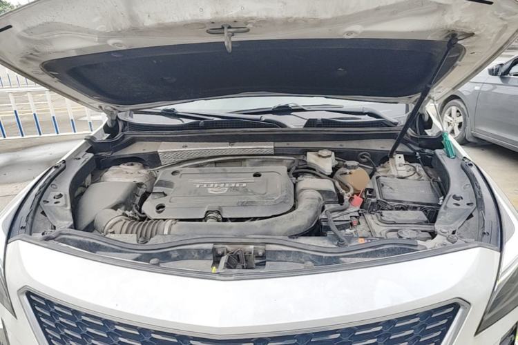 Used Cadillac XT4 2020 28T Two-Wheel-Drive Leading Version Engine Bay