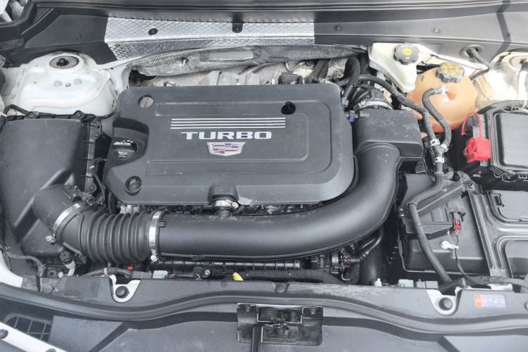 Used Cadillac XT4 2020 28T Two-Wheel-Drive Leading Version Engine Bay