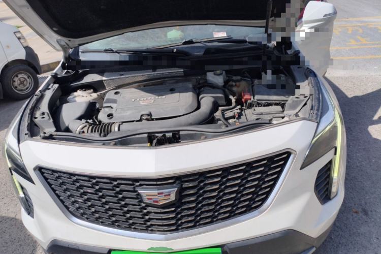 Used Cadillac XT4 2020 28T Two-Wheel-Drive Leading Version Engine Bay