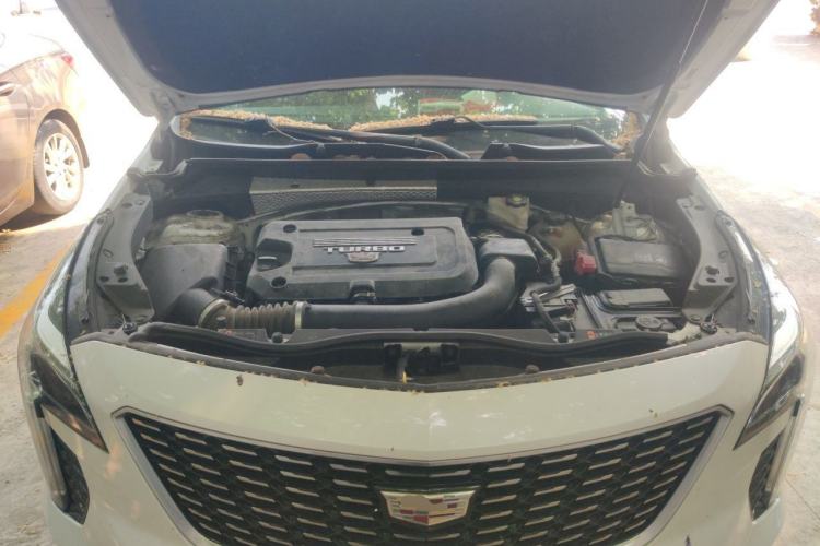 Used Cadillac XT4 2020 Revised Version 28T Two-Wheel Drive Tech Edition Engine Bay