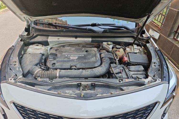 Used Cadillac XT4 2020 Revised Version 28T Two-Wheel Drive Tech Edition Engine Bay