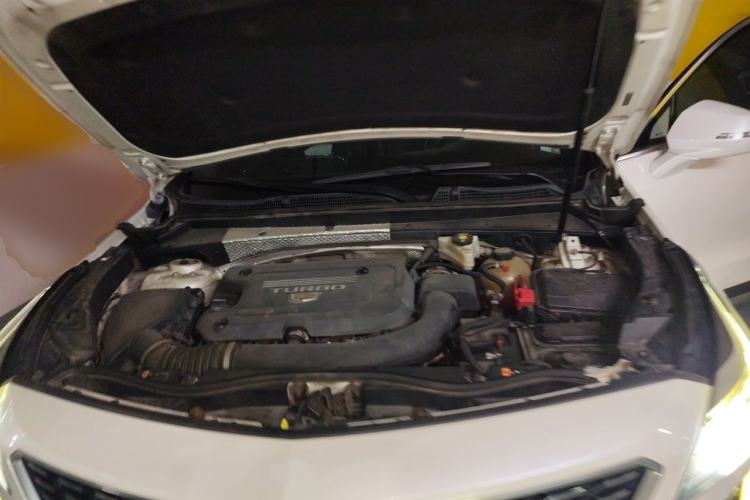 Used Cadillac XT4 2020 Revised Version 28T Two-Wheel Drive Leading Edition Engine Bay