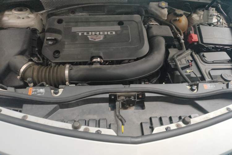 Used Cadillac XT4 2020 28T Two-Wheel-Drive Leading Version Engine Bay