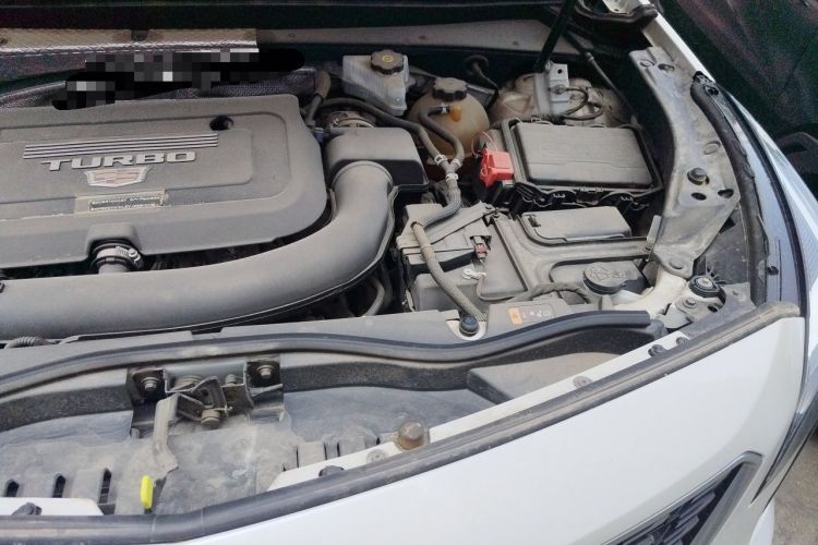 Used Cadillac XT4 2020 28T Two-Wheel Drive Tech Version Engine Bay Left