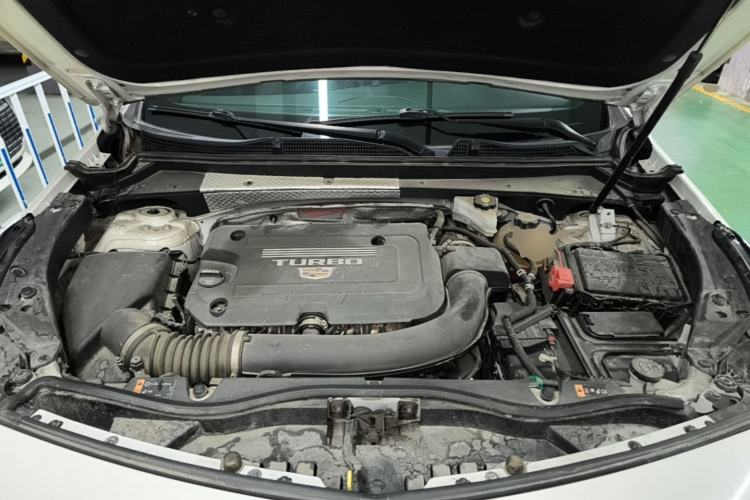 Used Cadillac XT4 2020 Revised Version 28T Two-Wheel Drive Luxury Edition Engine Bay