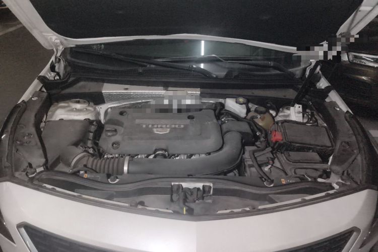 Used Cadillac XT4 2020 Revised Version 28T Two-Wheel Drive Leading Edition Engine Bay