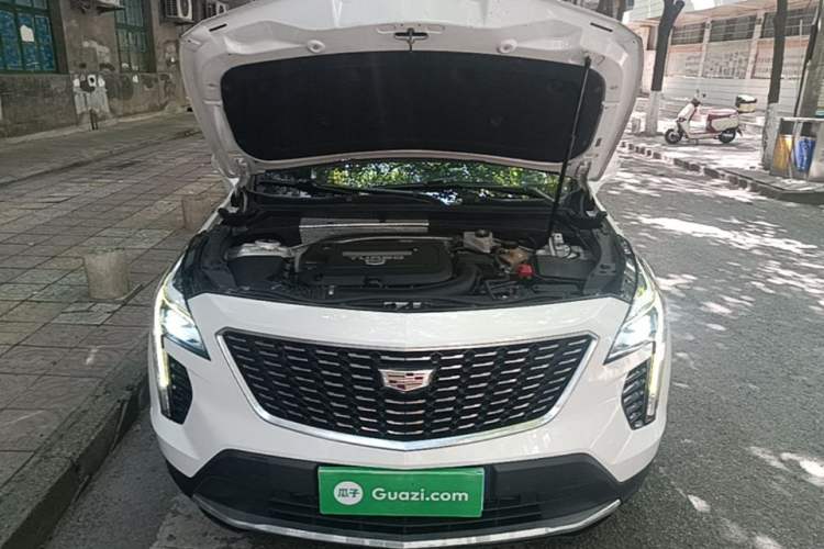 Used Cadillac XT4 2020 Revised Version 28T Two-Wheel Drive Leading Edition Engine Bay