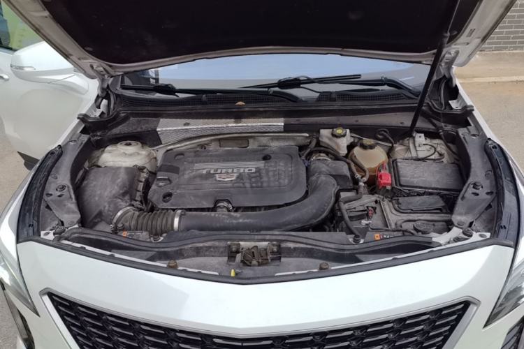 Used Cadillac XT4 2020 Revised Version 28T Two-Wheel Drive Tech Edition Engine Bay