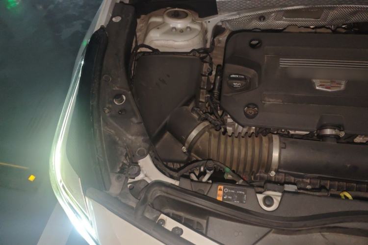 Used Cadillac XT4 2020 Revised Version 28T Two-Wheel Drive Leading Edition Engine Bay Right