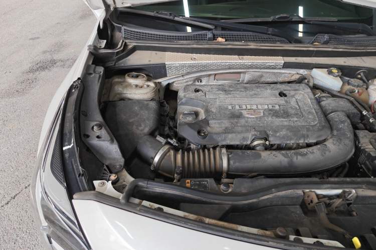 Used Cadillac XT4 2020 Revised Version 28T Two-Wheel Drive Tech Edition Engine Bay Right