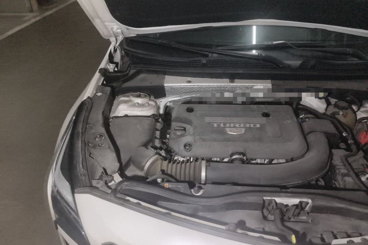 Used Cadillac XT4 2020 Revised Version 28T Two-Wheel Drive Leading Edition Engine Bay Right