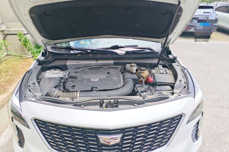 Used Cadillac XT4 2020 28T Two-Wheel-Drive Leading Version Engine Bay